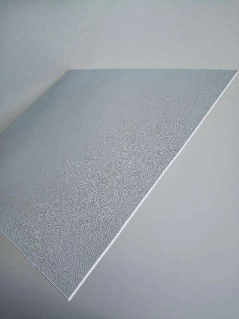 Folha texturizada de ABS flexível e antiderrapante