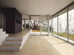 Janelas transparentes do chão ao teto em chapa de ABS